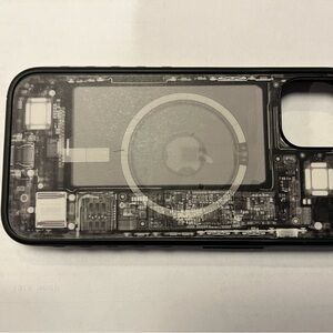 D Brand : iPhone 14 Black Grip Case